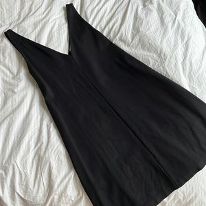 Everlane The Deep V-Neck A-Line Dress